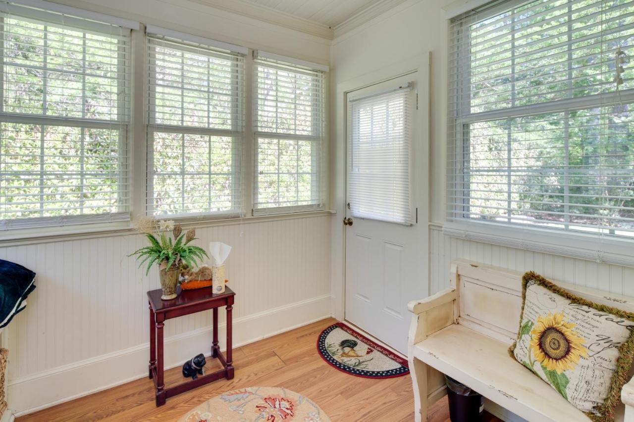 Le Canard Cottage With Porch 10 Mi To Asheville! Arden Exterior foto