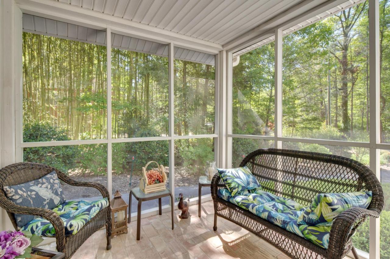 Le Canard Cottage With Porch 10 Mi To Asheville! Arden Exterior foto