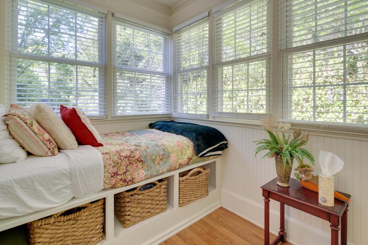 Le Canard Cottage With Porch 10 Mi To Asheville! Arden Exterior foto